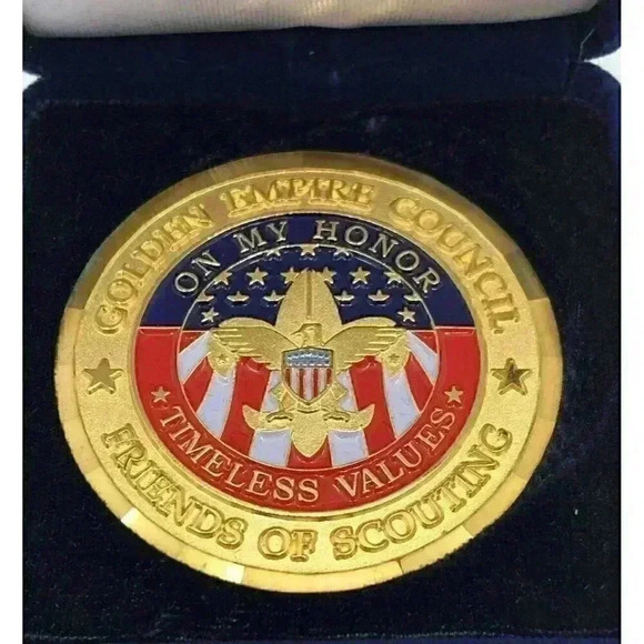 Gold Boy Scouts of America Golden Empire California Friends Scouting Coin Token - Picture 1 of 3